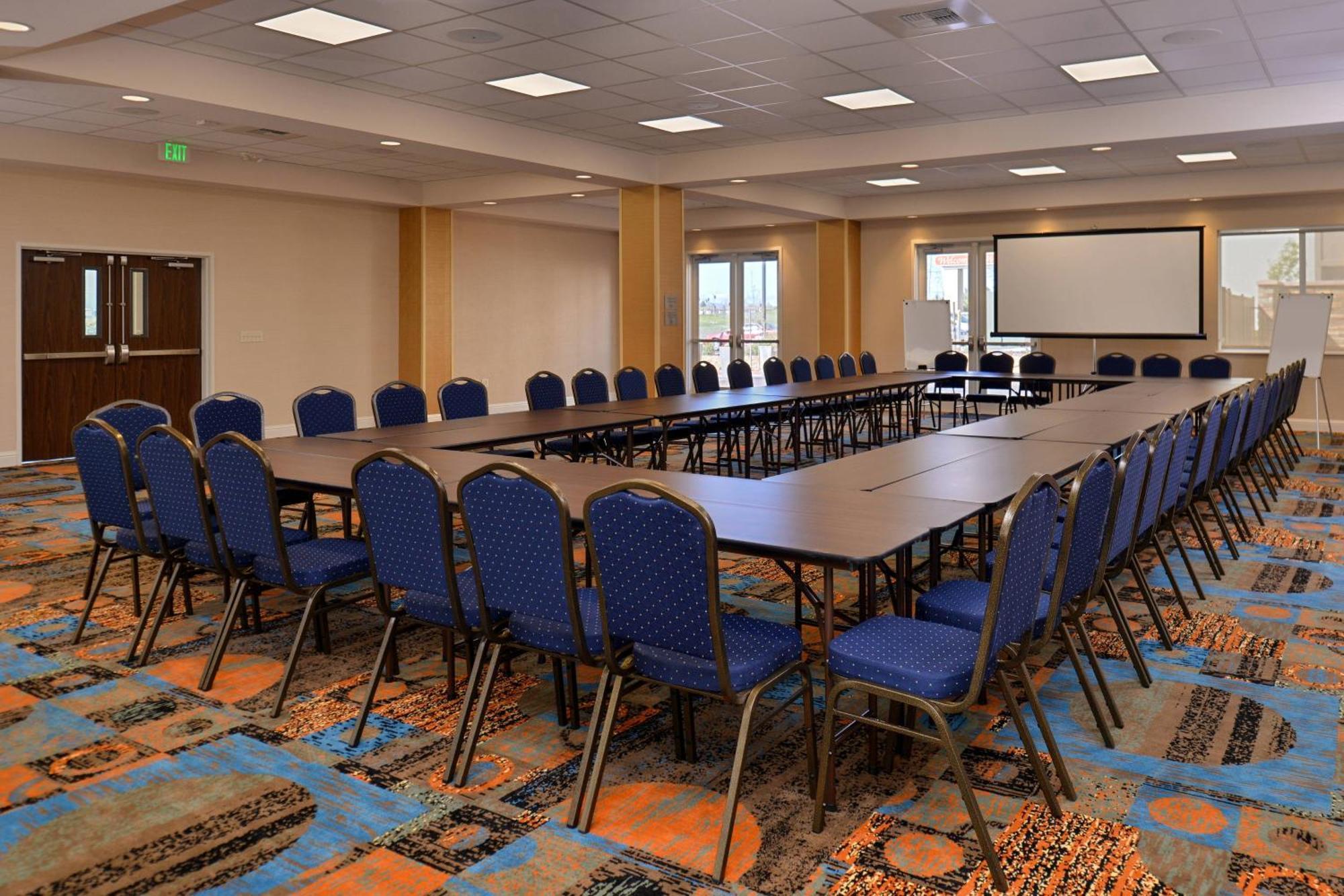 Fairfield Inn & Suites By Marriott Sacramento Airport Woodland Eksteriør billede