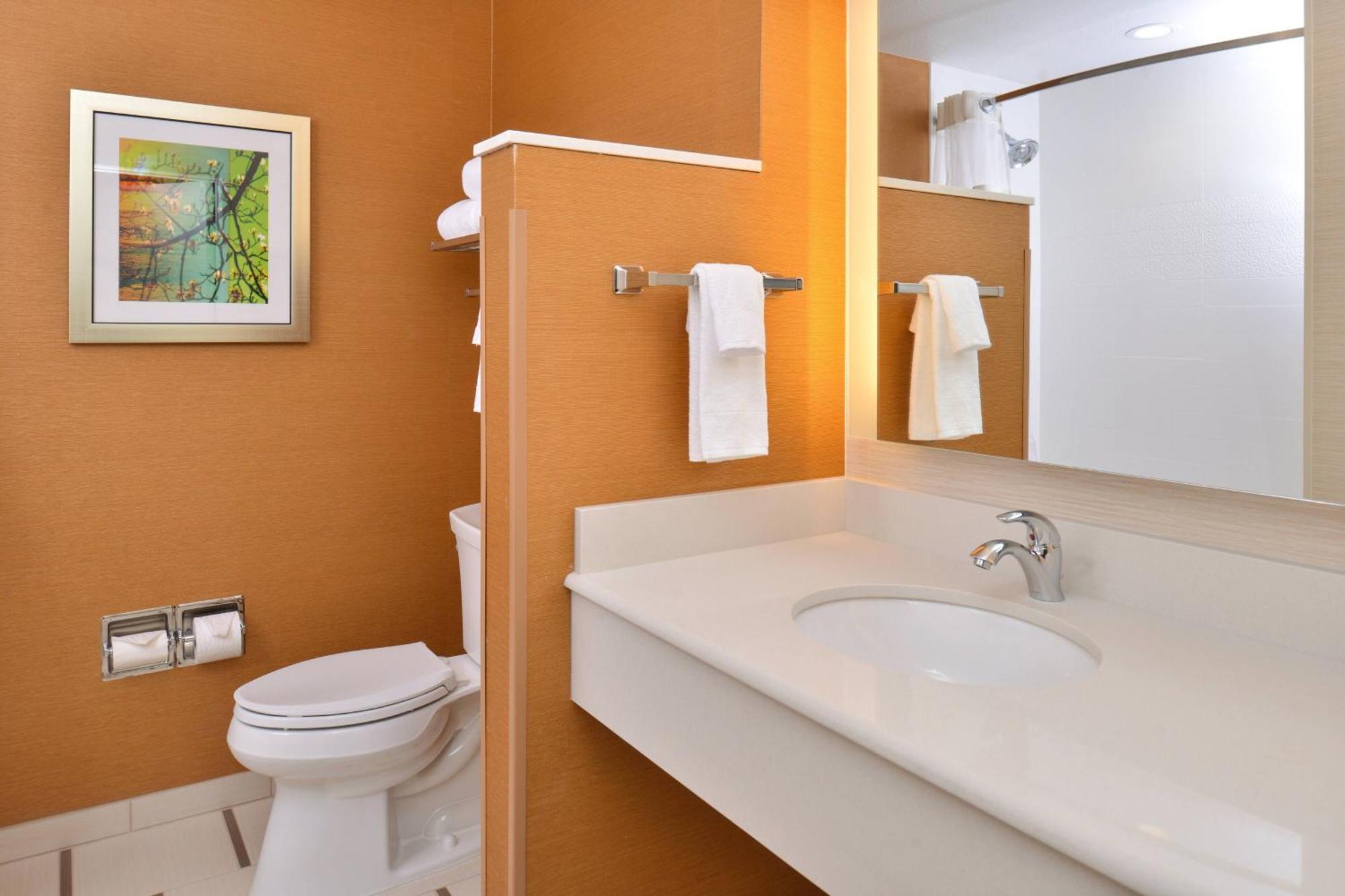 Fairfield Inn & Suites By Marriott Sacramento Airport Woodland Eksteriør billede