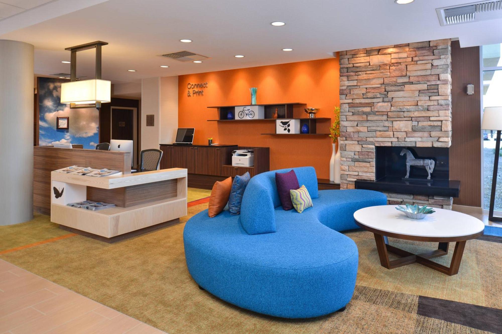 Fairfield Inn & Suites By Marriott Sacramento Airport Woodland Eksteriør billede